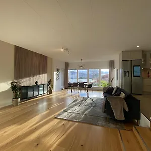 https://exclusive-newly-apartment-with-free-parking.gothenburg-hotel.com