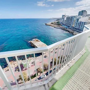 Chalet 3*, Sliema Malta